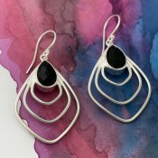 Silverörhängen med Onyx 