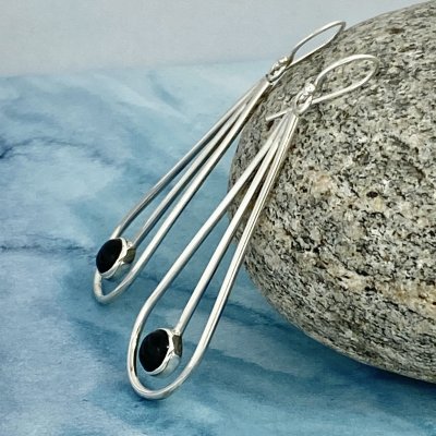 Silverörhängen, Onyx