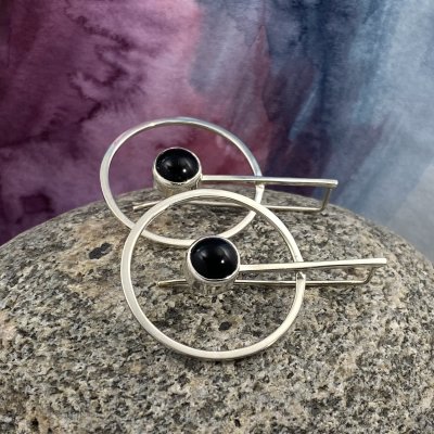  Silverörhängen, Onyx