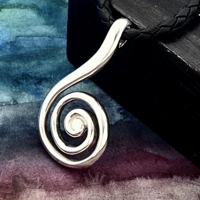 Silverhalsband, Spiral 