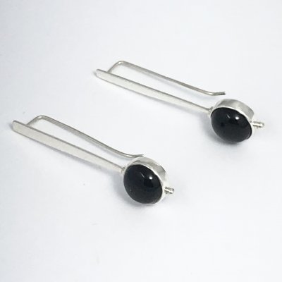  Silverörhängen, Onyx