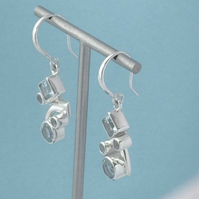 Silverörhängen, Blå Zircon