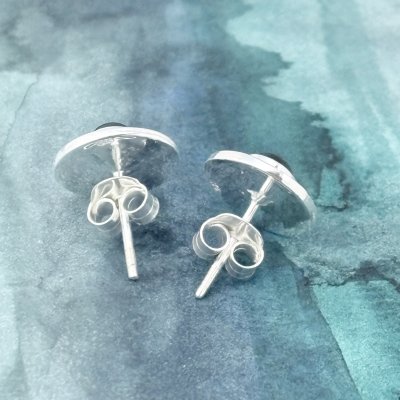 Silverörhängen, Onyx