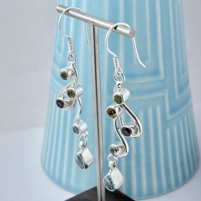 Silverörhängen, Zirkon 