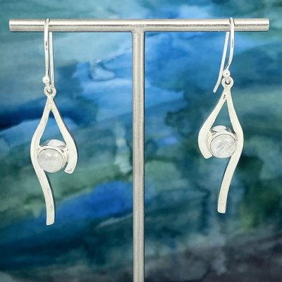 Silverörhängen med månsten 