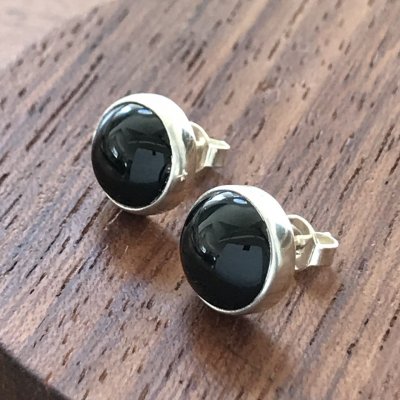 Silverörhängen, Onyx