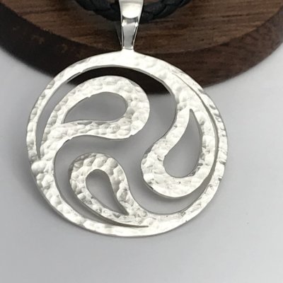 Halsband