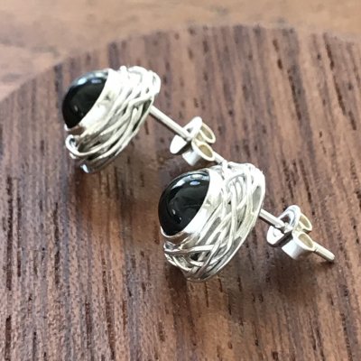  Silverörhängen, Onyx